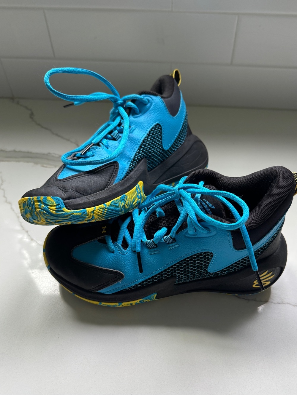 Big Kids' Under Armour Curry Z3 25 Basketball Shoes 5Y